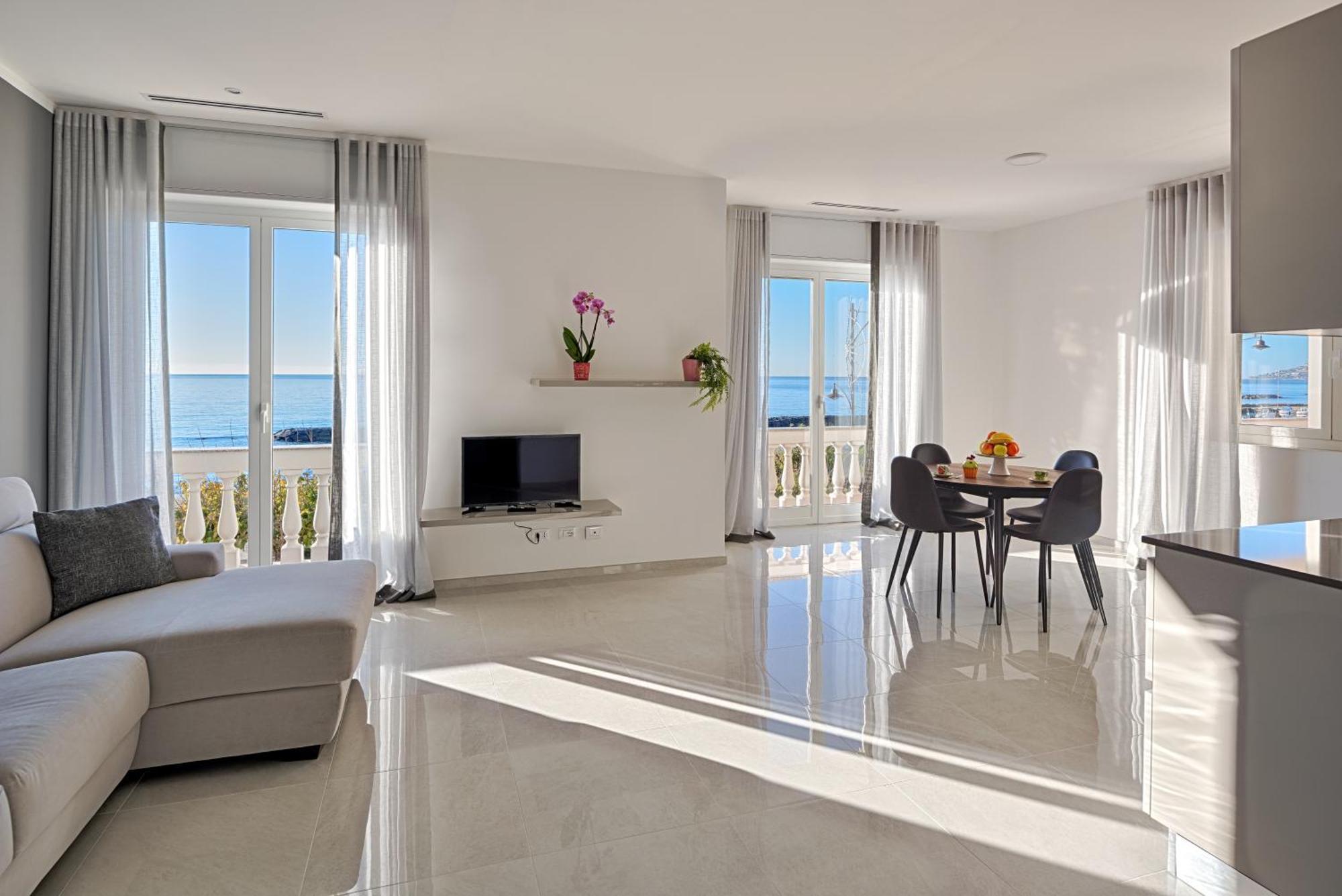 Apartament Cicolombo Santo Stefano al Mare Zewnętrze zdjęcie